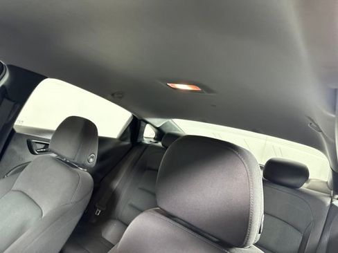 Used 2017 Chevrolet Malibu LS image 12