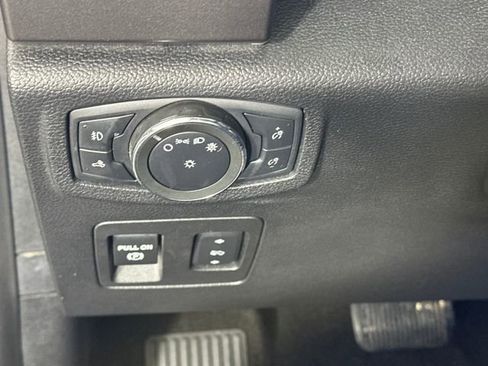 Used 2020 Ford F150 XLT w/ Equipment Group 302A Luxury image 19