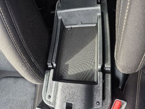 Used 2017 Jeep Cherokee Sport AWD/4WD image 29