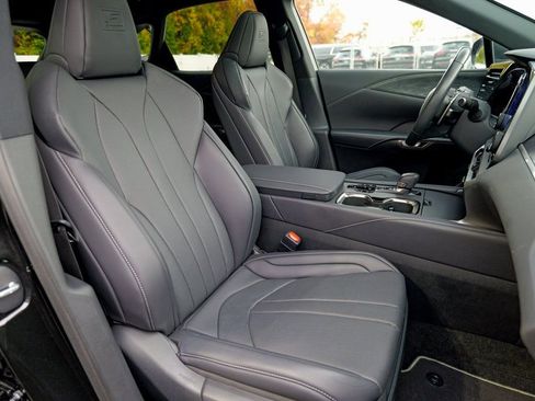 Used 2023 Lexus RX 350 F Sport image 38