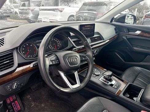 Used 2018 Audi Q5 2.0T Premium w/ Convenience Package image 10