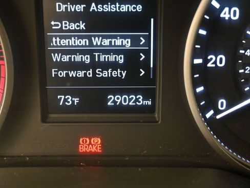 Used 2020 Hyundai Elantra SE w/ Cargo Package (C1) FWD image 21