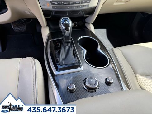 Used 2019 INFINITI QX60 Luxe w/ Essential Package FWD image 22