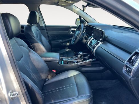 Used 2022 Kia Sorento SX image 15