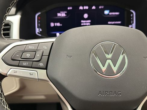 Used 2023 Volkswagen Atlas SEL AWD/4WD image 21