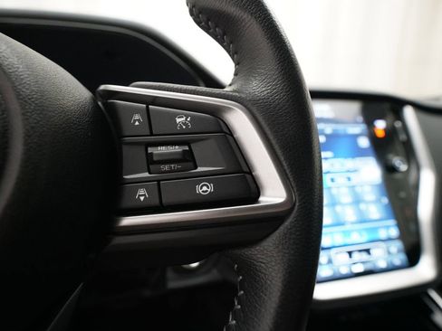 Used 2023 Subaru Outback Premium w/ Popular Package #1 image 19