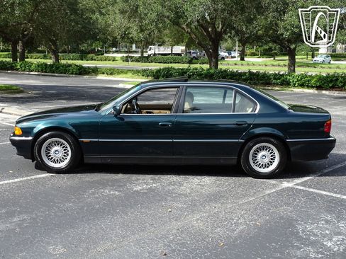 Used 1995 BMW 740iL image 15