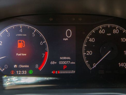 Used 2024 Honda HR-V LX image 19