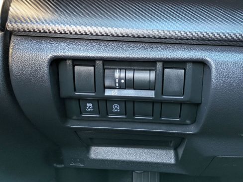 Used 2023 Subaru Crosstrek 2.0i Premium image 18