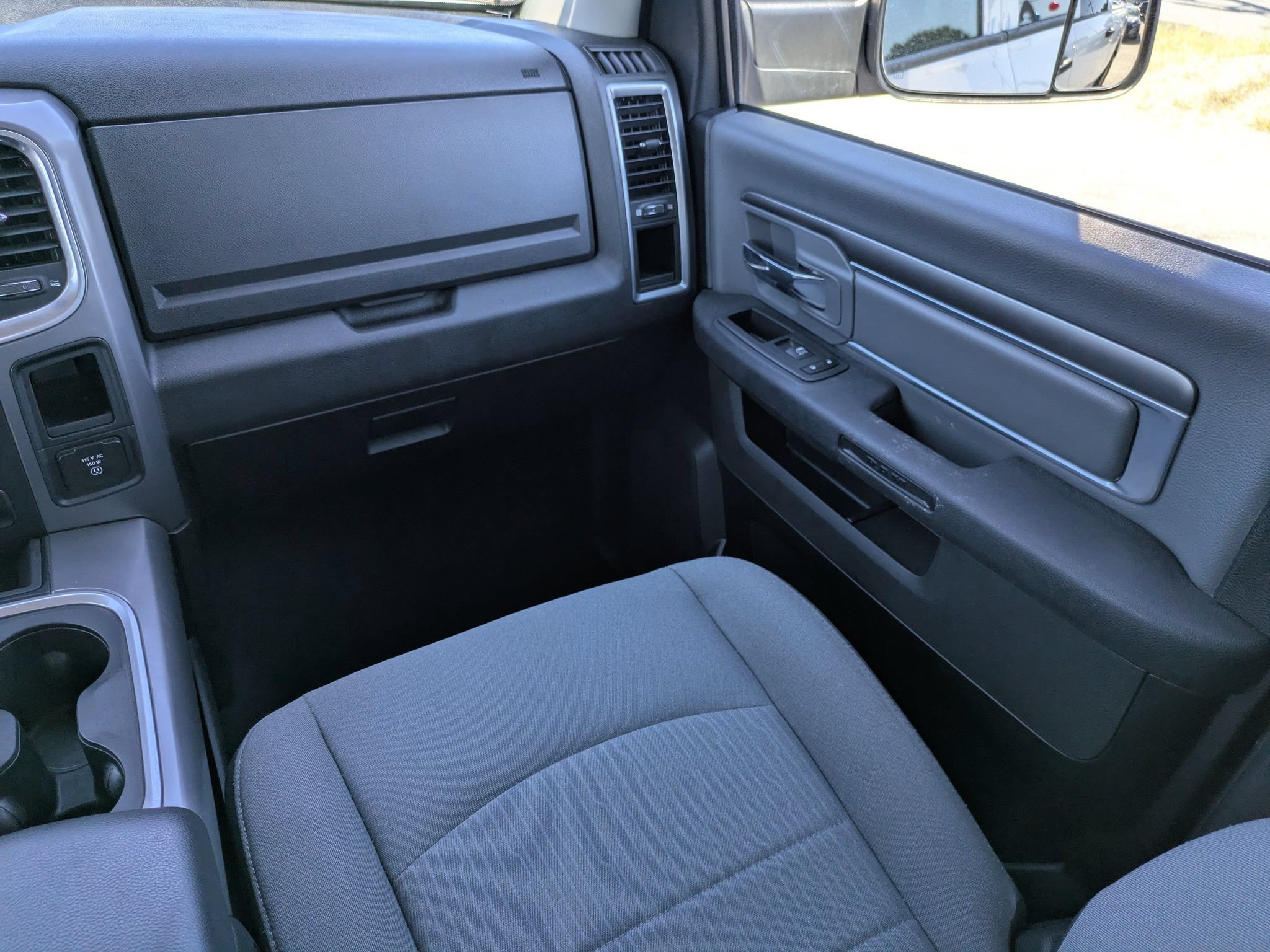 Used 2023 RAM 1500 Classic SLT w/ Trailer & Traction Group AWD/4WD image 18