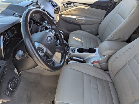Used 2014 Ford C-MAX Energi SEL w/ Equipment Group 302A FWD image 23