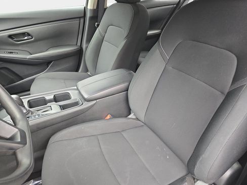 Used 2025 Nissan Sentra S FWD image 12