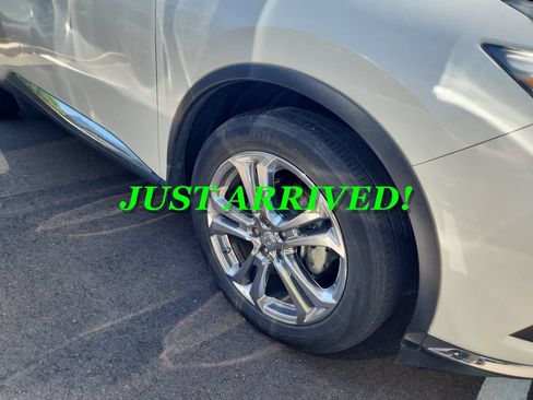 Used 2016 Nissan Murano Platinum AWD/4WD image 4
