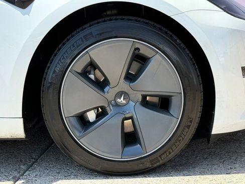 Used 2023 Tesla Model 3 Standard Range RWD image 23