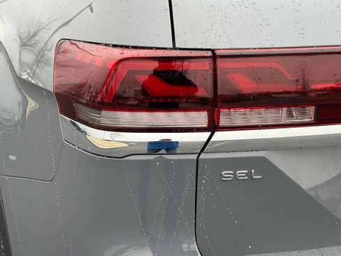 New 2026 Volkswagen Atlas SEL Premium R-Line AWD/4WD image 16