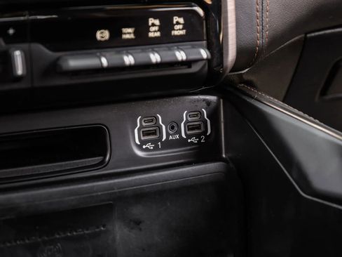 Used 2020 RAM 3500 Limited AWD/4WD image 35