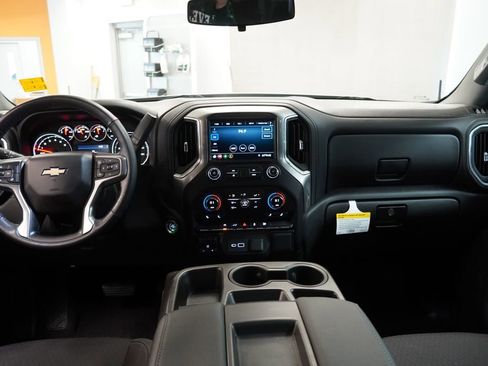 Used 2020 Chevrolet Silverado 1500 LT w/ All-Star Edition image 9