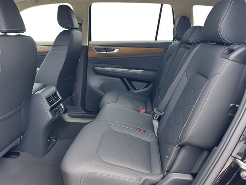 New 2026 Volkswagen Atlas SE AWD/4WD image 7