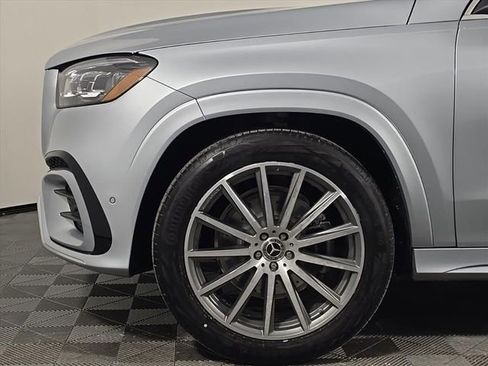 New 2026 Mercedes-Benz GLS 450 4MATIC image 11