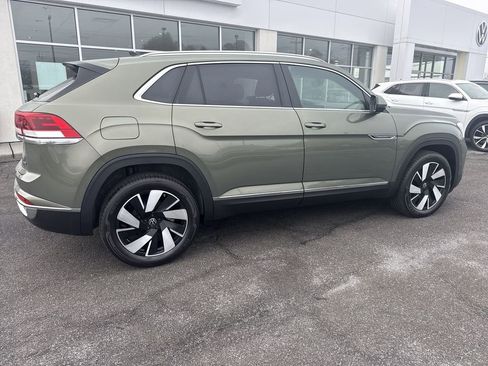 New 2026 Volkswagen Atlas Cross Sport SEL AWD/4WD image 4