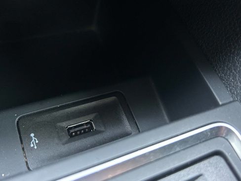 Used 2017 Volkswagen Jetta S image 22