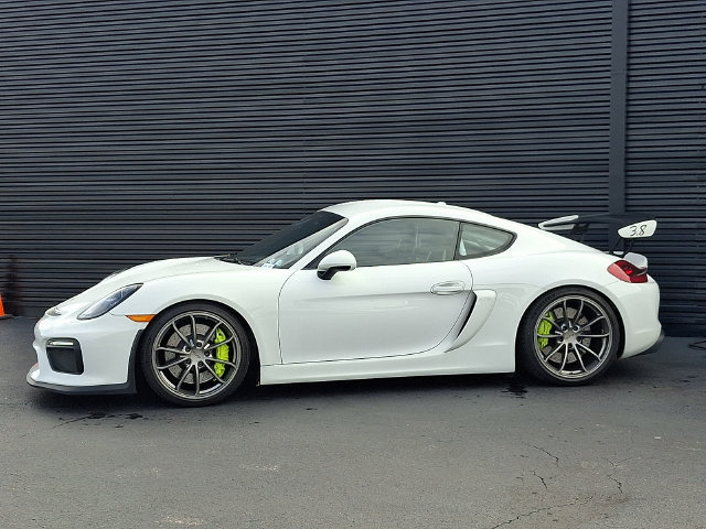 Used 2016 Porsche Cayman GT4 RWD image 2