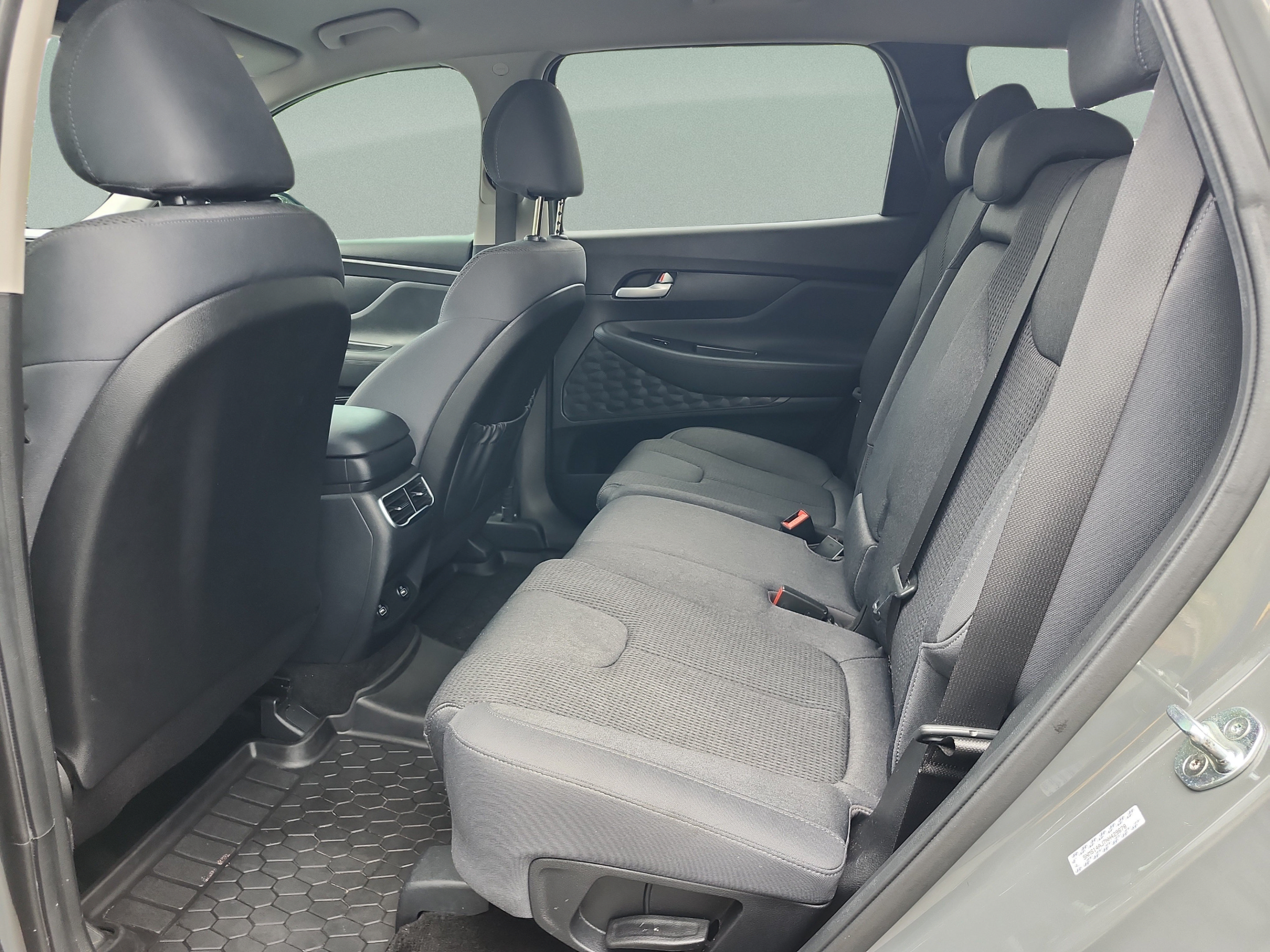 Certified 2022 Hyundai Santa Fe SE FWD image 17