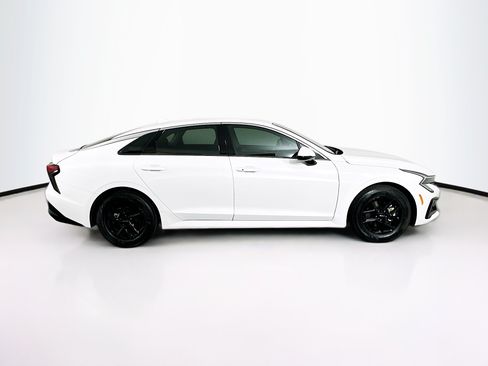 Used 2025 Kia K5 LXS FWD image 10