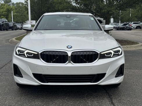 Used 2025 BMW 330i xDrive Sedan AWD/4WD image 2