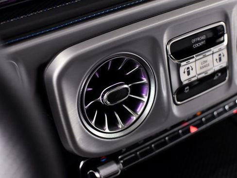 Used 2025 Mercedes-Benz G 580 w/ EQ Technology image 28