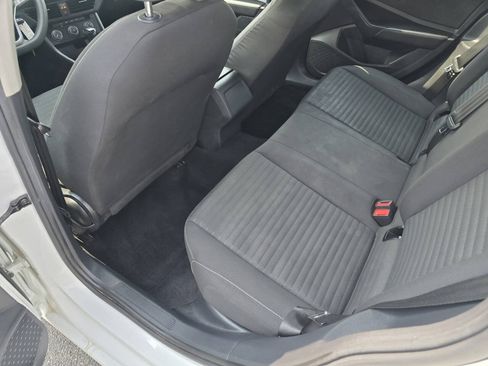 Used 2022 Volkswagen Jetta S FWD image 21