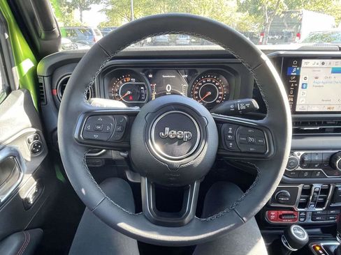 New 2025 Jeep Gladiator Rubicon image 33