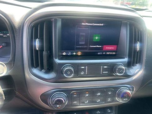 Used 2022 GMC Canyon AT4 AWD/4WD image 18