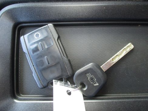 Used 2016 Chevrolet Suburban LT RWD image 41