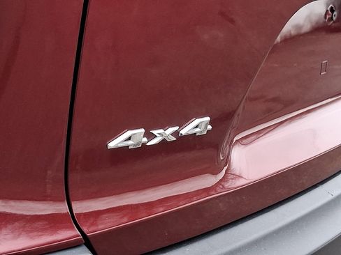 Used 2019 Jeep Cherokee Limited image 33