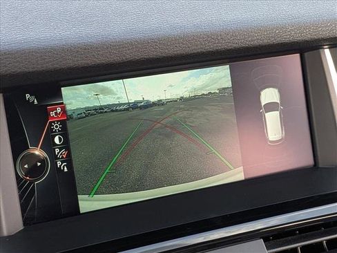 Used 2016 BMW X3 sDrive28i image 12