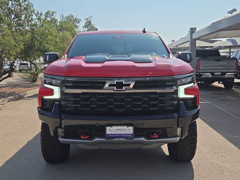 Used 2026 Chevrolet Silverado 1500 ZR2 AWD/4WD image 3