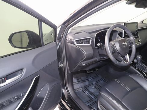 Used 2022 Toyota Corolla XLE image 39