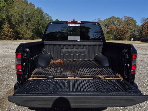 New 2026 Nissan Frontier SV w/ Tow Package image 7