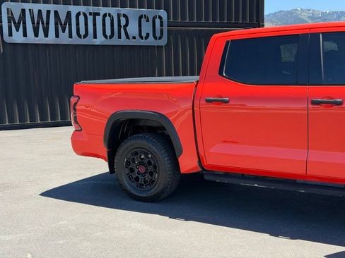Used 2022 Toyota Tundra Limited AWD/4WD image 3