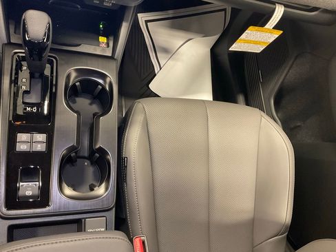 New 2026 Subaru Outback Limited XT w/ Premium/Limited Package image 21