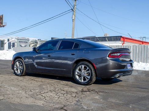 Used 2020 Dodge Charger SXT AWD/4WD image 6