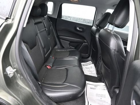 Used 2018 Jeep Compass Latitude AWD/4WD image 6