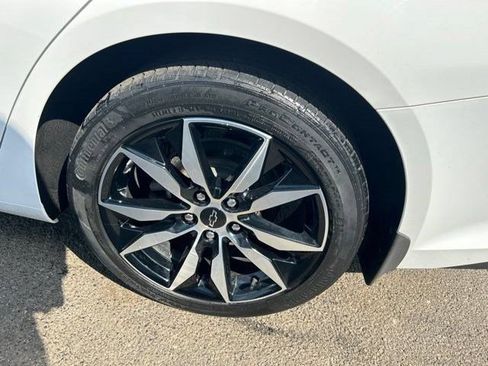Used 2020 Chevrolet Malibu RS FWD image 45