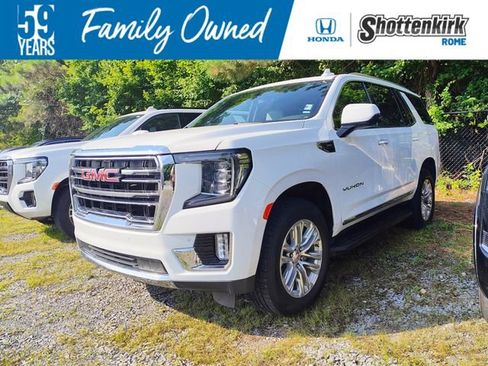 Used 2024 GMC Yukon SLT RWD image 1