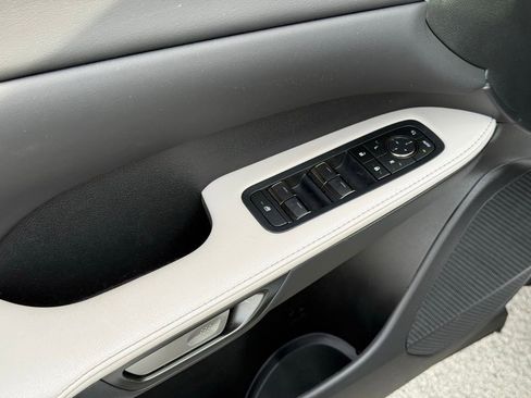 Used 2023 Lexus RX 350 Premium w/ Accessory Package image 23