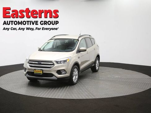 Used 2018 Ford Escape SE w/ SE Sync 3 Package AWD/4WD image 54
