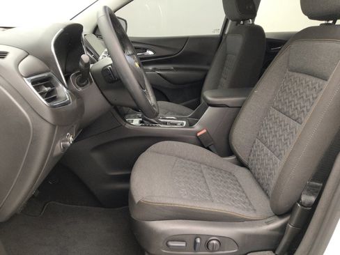 Used 2024 Chevrolet Equinox LT image 17
