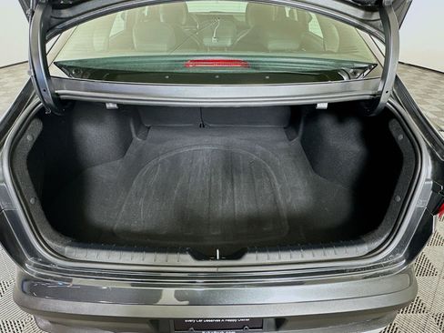 Used 2025 Kia K4 LXS image 27