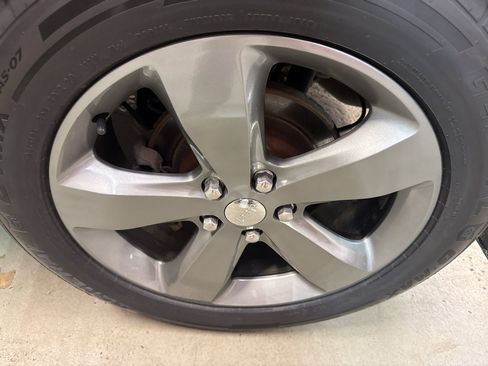 Used 2014 Jeep Grand Cherokee Limited AWD/4WD image 34